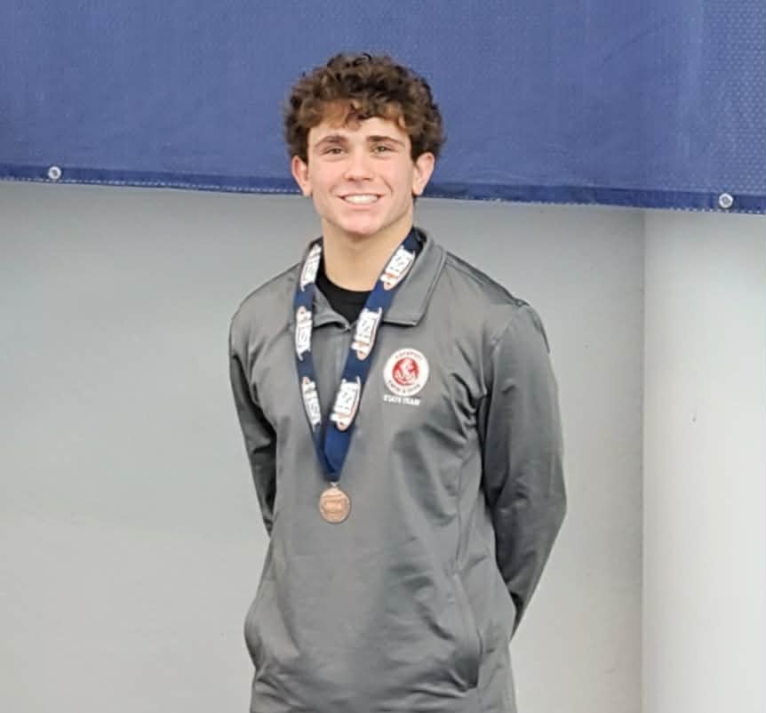 Andy Giorgetti (26) earned 15th place at state finals for diving. 

Photo credit: Kris Norton 