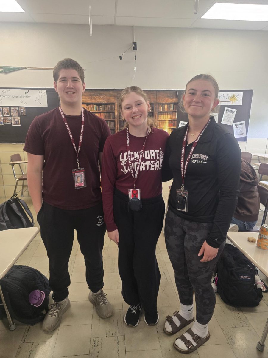 Freshman center students Henry Tetrick, Katie Drake and Brianna Taylor showing Porter pride on a Friday.